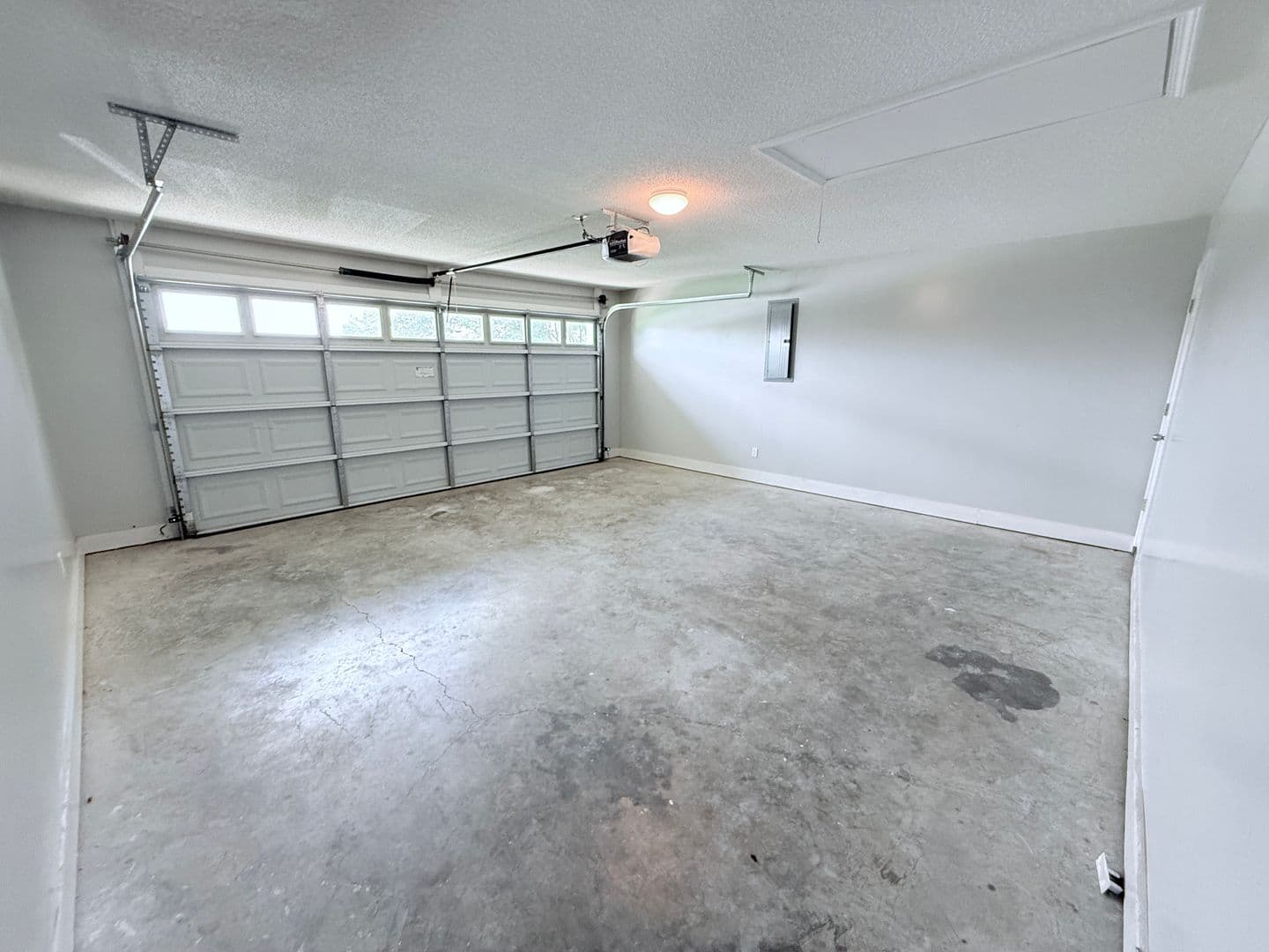 Oxford House: 309 Eagle Pointe Drive