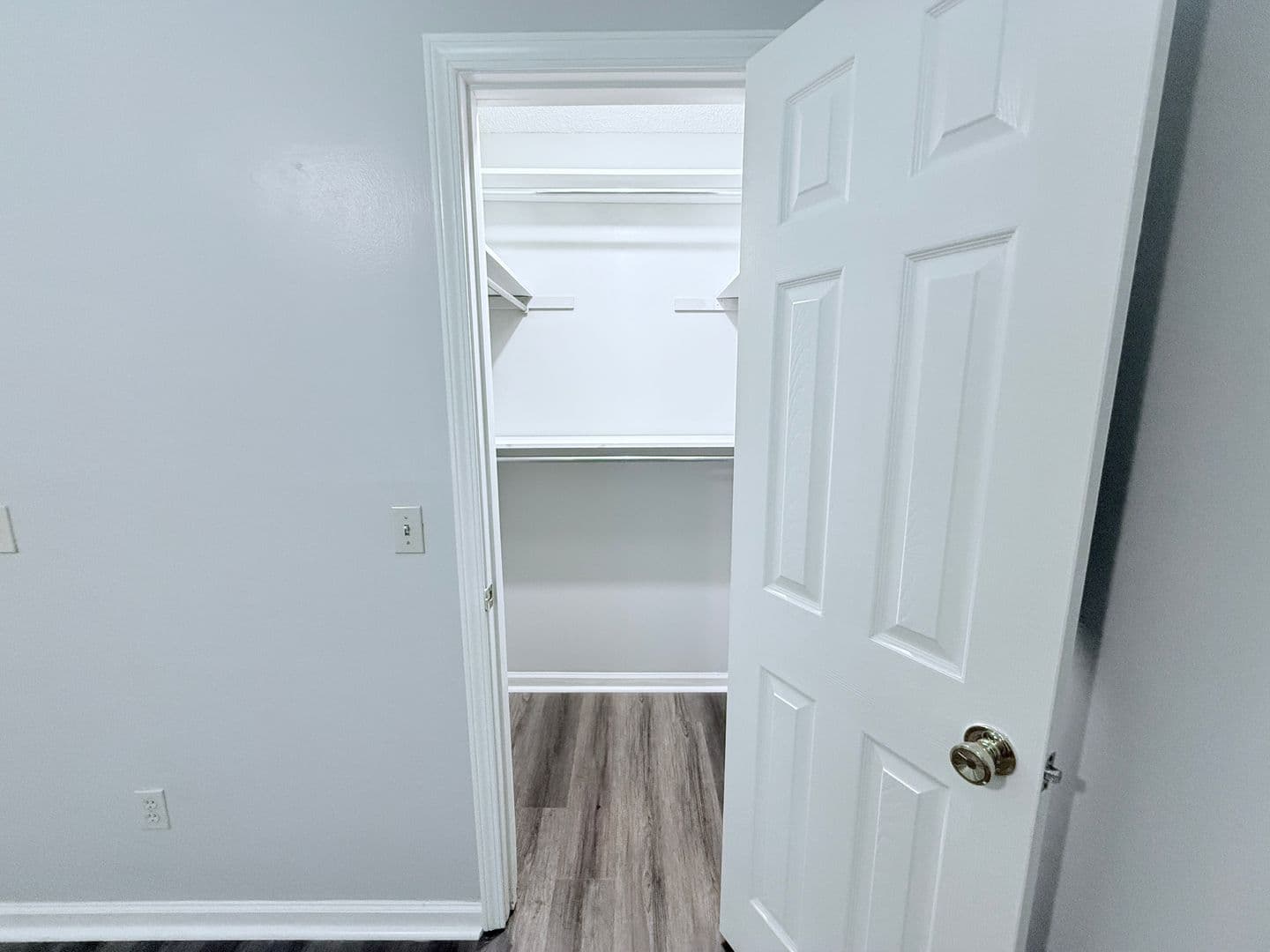 Oxford House: 1006 Creekside Place