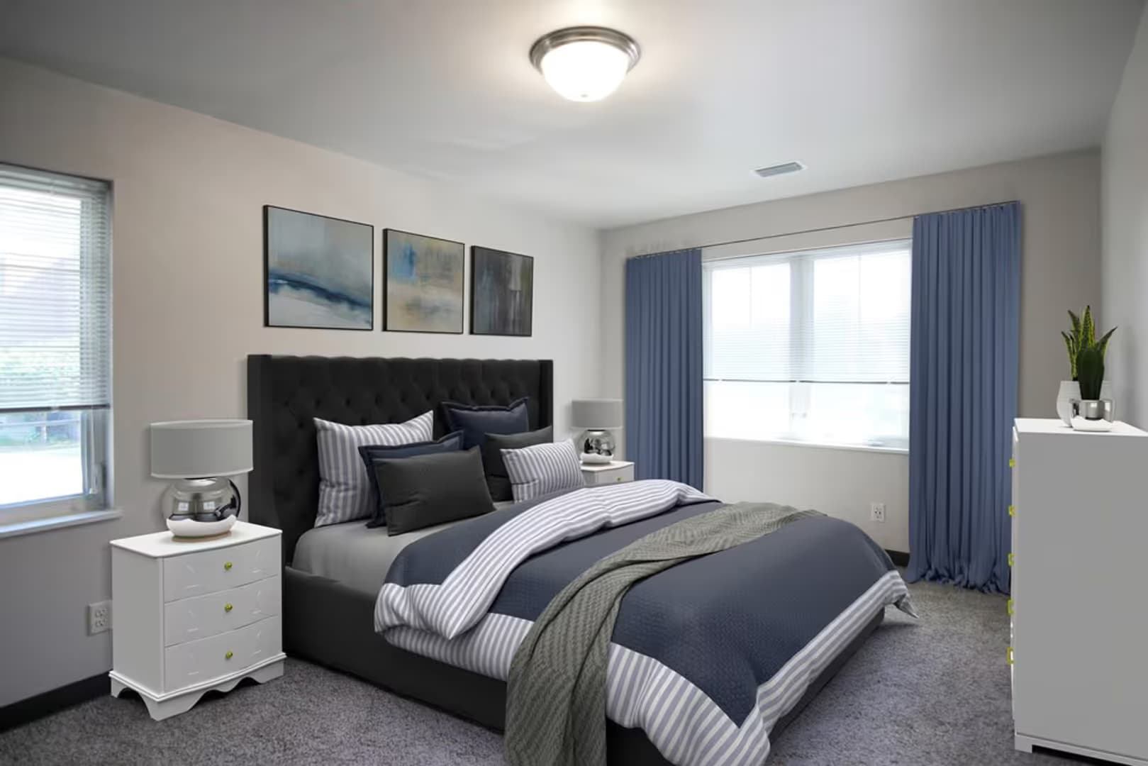 Oshkosh Apartment: 500-526 Marion Rd