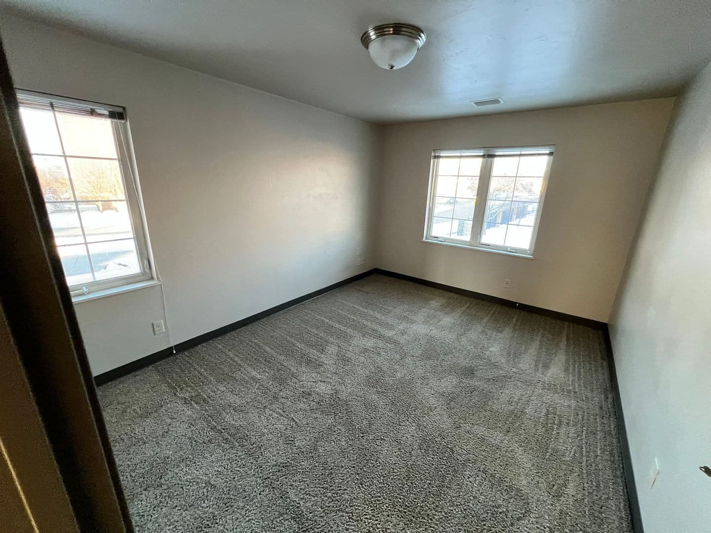 Oshkosh Apartment: 500-526 Marion Rd