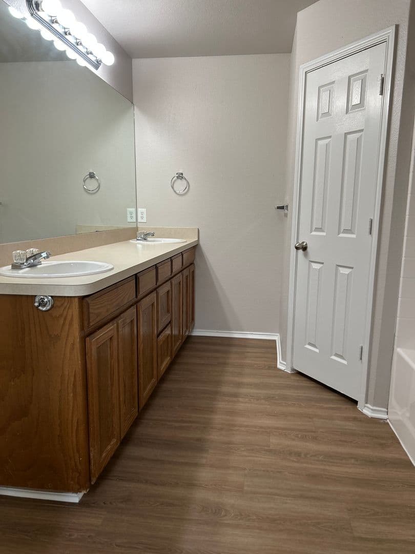 Burleson House: 2600 Castle Pines