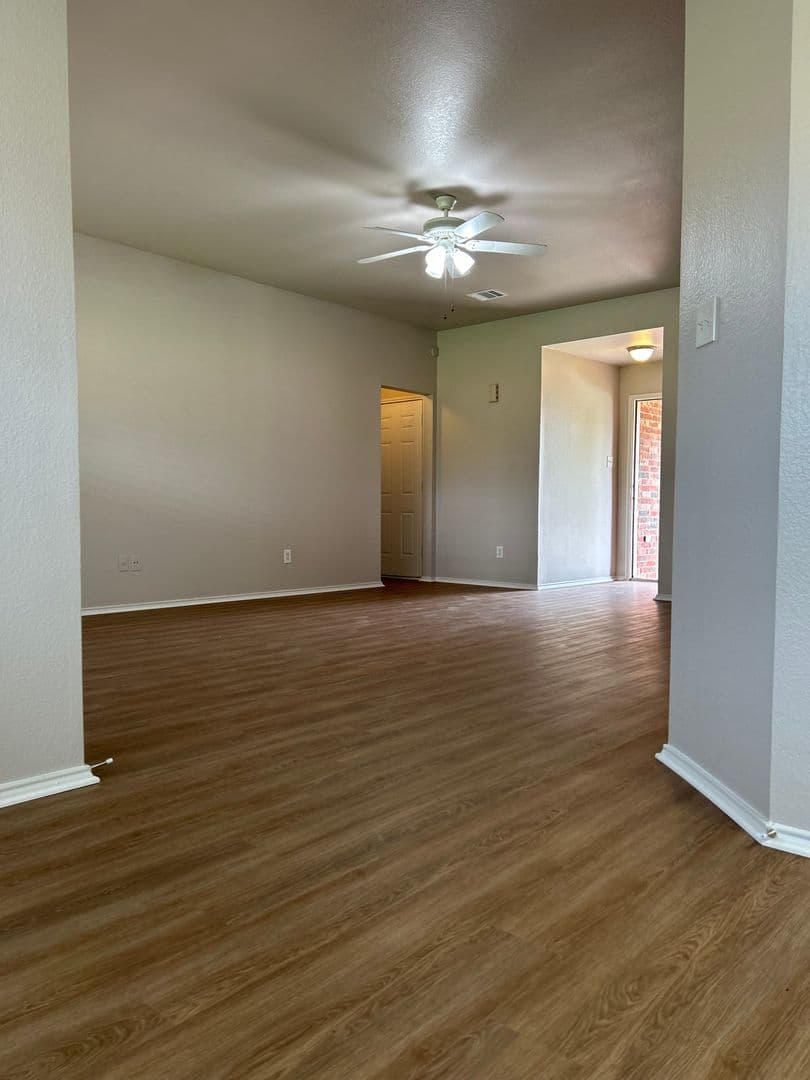 Burleson House: 2600 Castle Pines