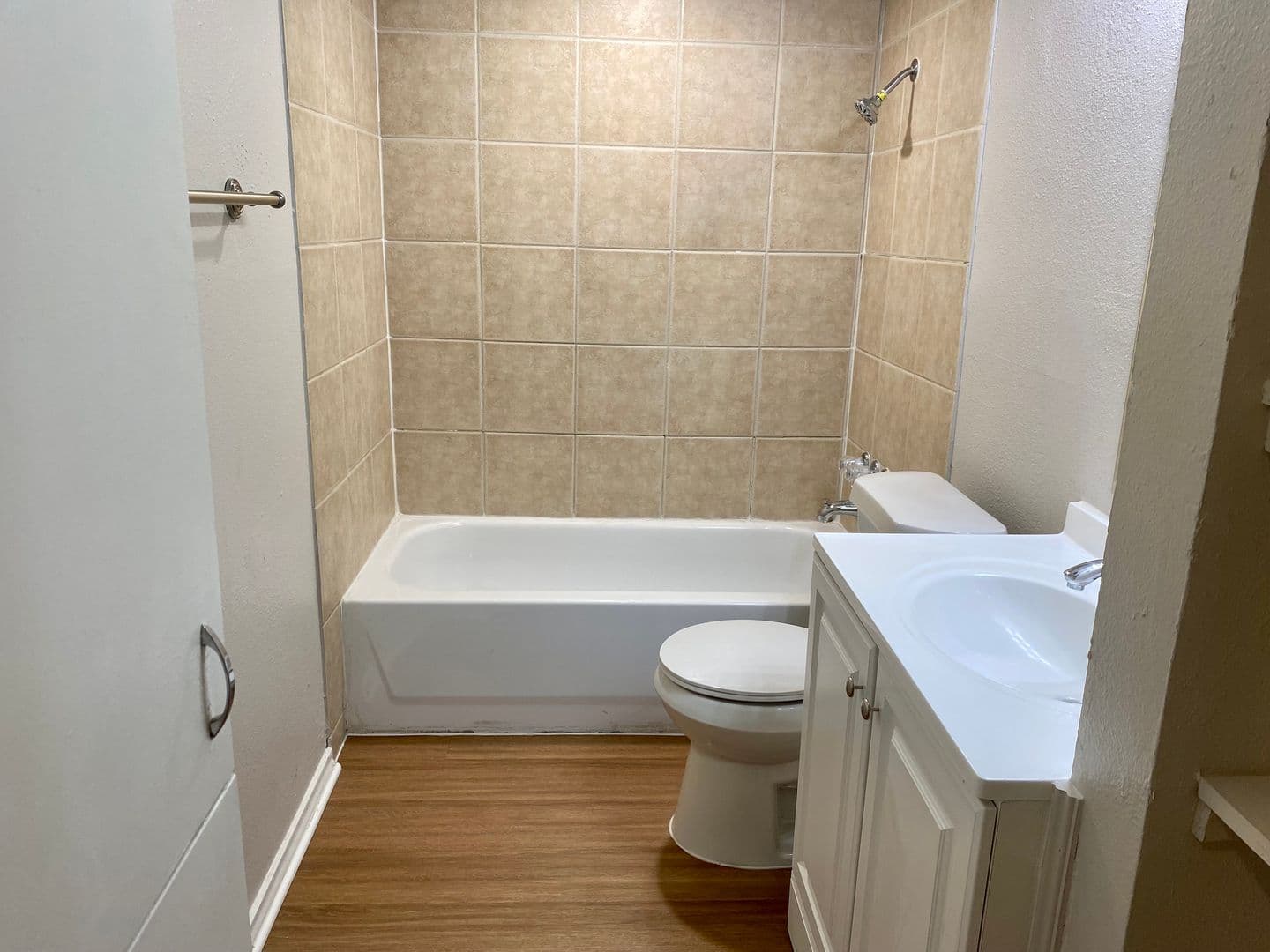 Burleson House: 712 SW Southridge