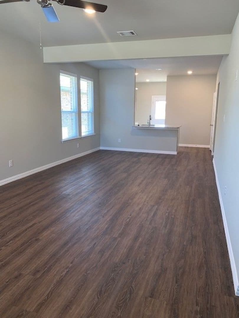 Burleson House: 1256 Trailside Dr