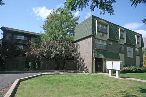 Englewood Apartment: 3535 S. Pearl Street