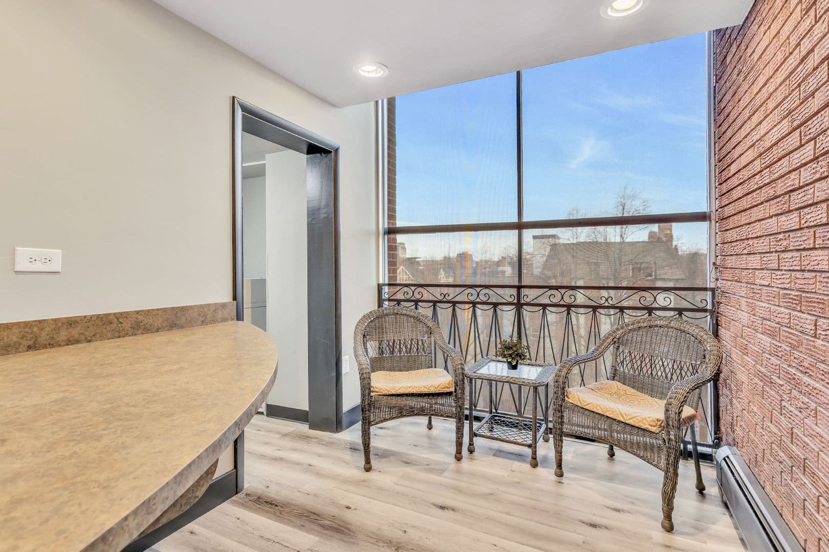 Denver Apartment: 1405 Race Street