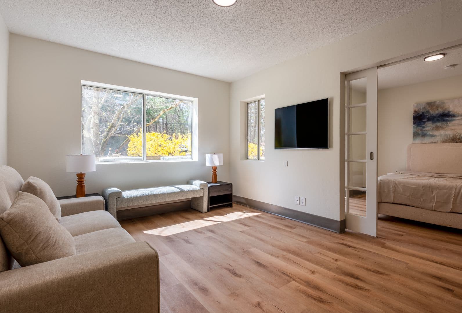 Westborough Apartment: 25 Connector Road