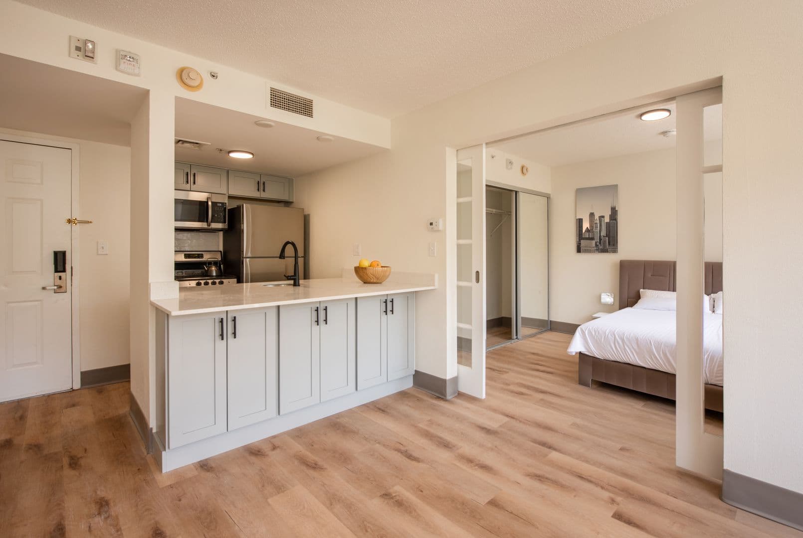 Westborough Apartment: 25 Connector Road