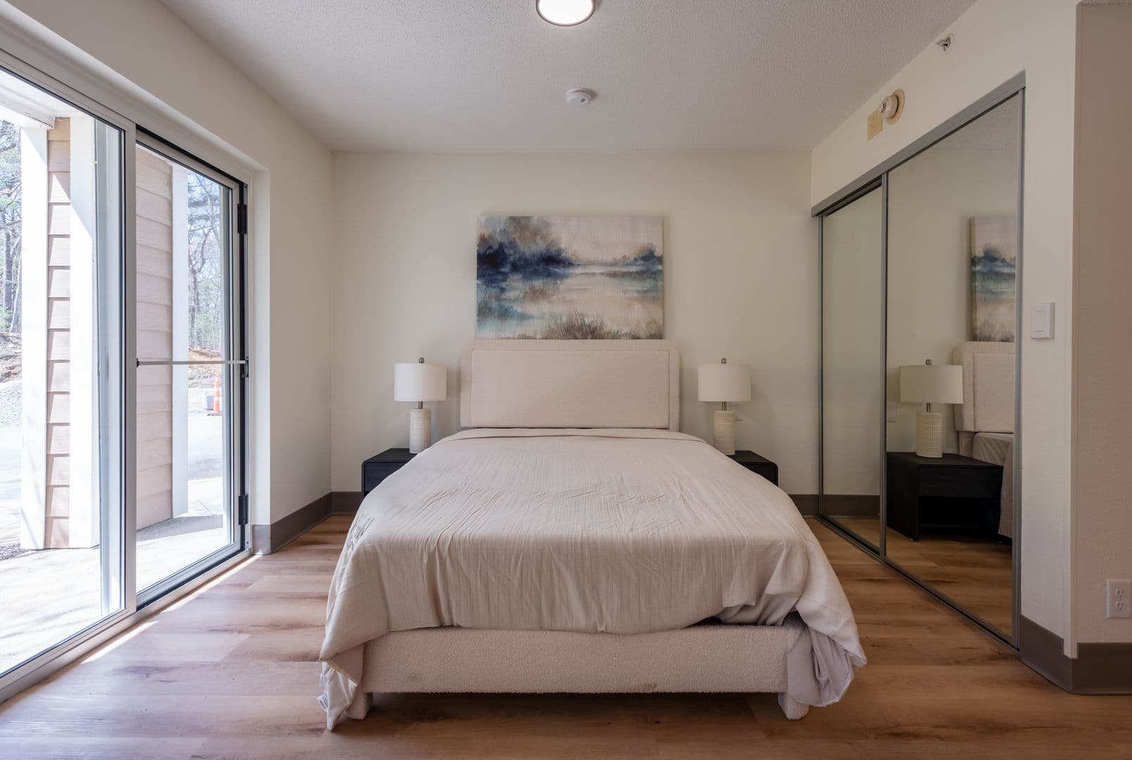 Westborough Apartment: 25 Connector Road