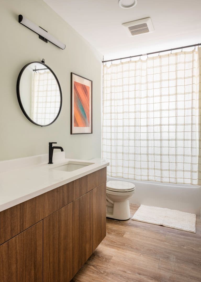 Winthrop Apartment: 91 Veterans Rd - 407