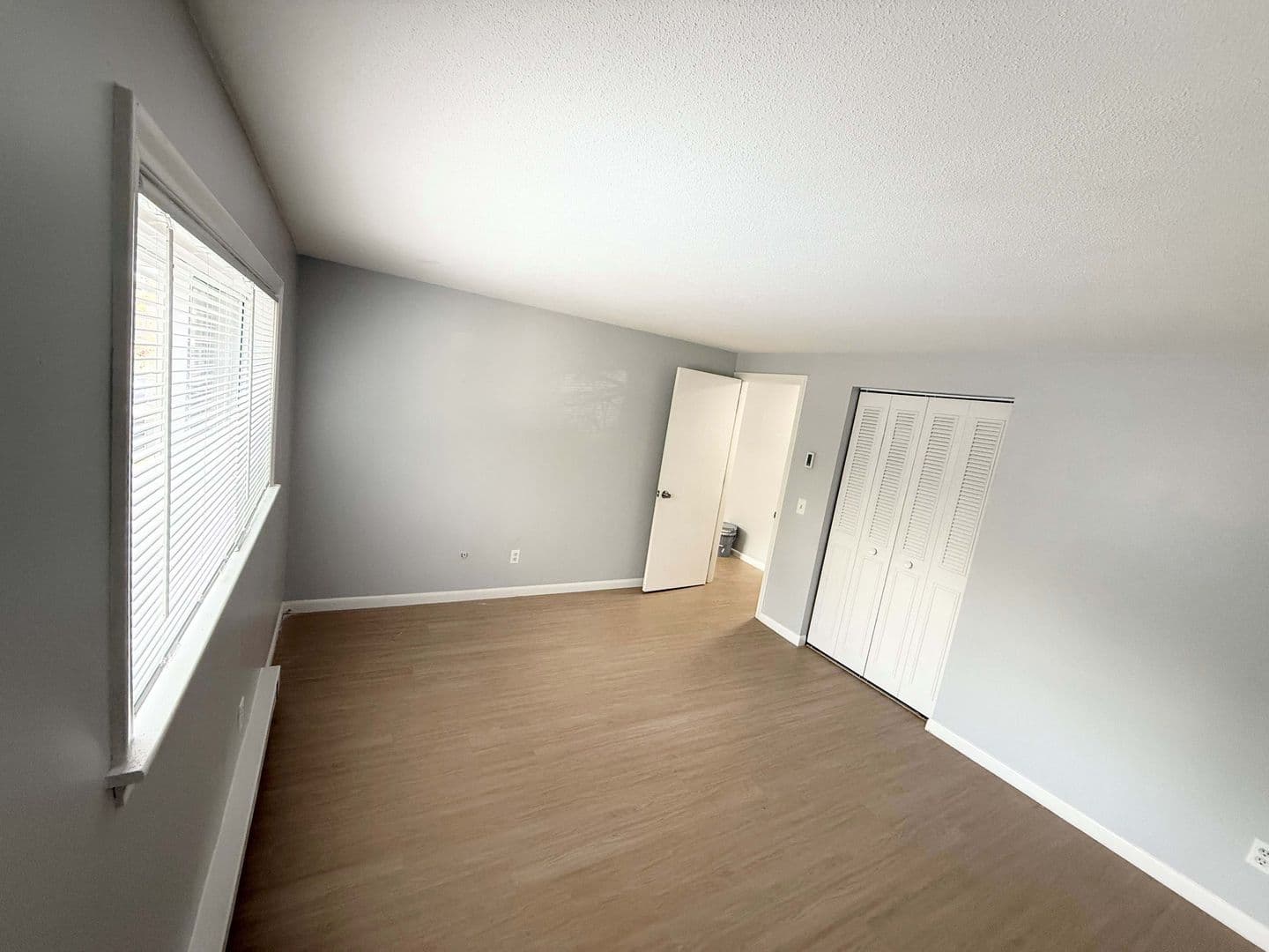 Fitchburg Apartment: 6 Mary Anna Drive