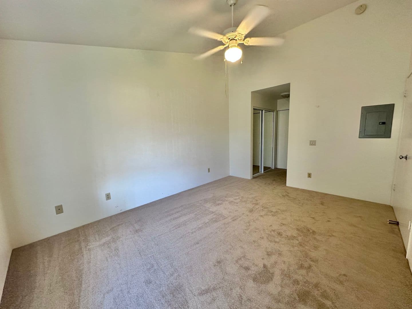 Wailuku Townhome: 11 Waipaa Lane #43-204