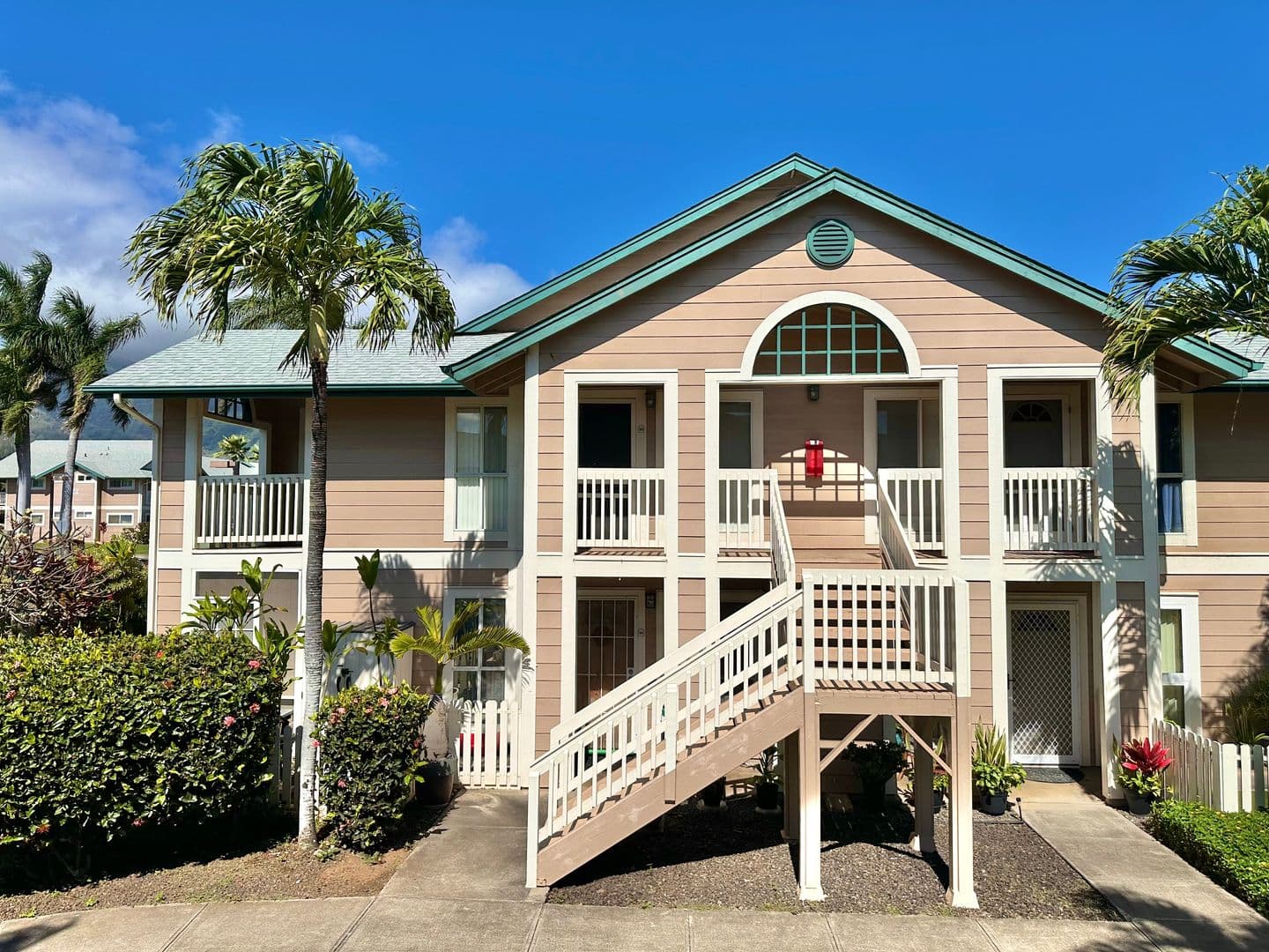 Wailuku Townhome: 11 Waipaa Lane #43-204