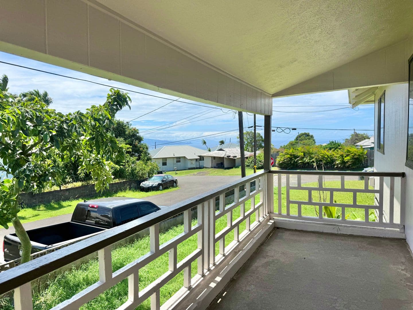Haliimaile House: 34 Paina Street