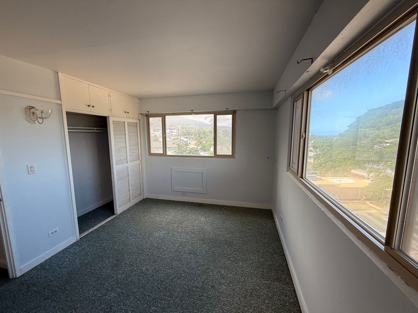 Wailuku Apartment: 2158 Main Street #306