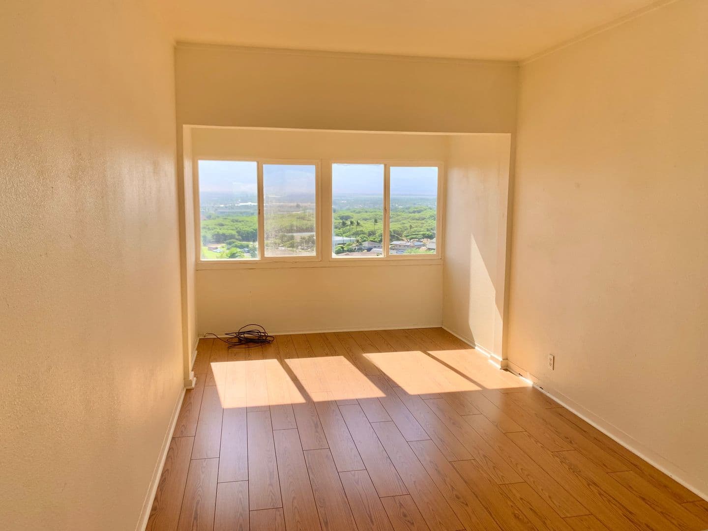 Wailuku Apartment: 471 Liholiho Street #221