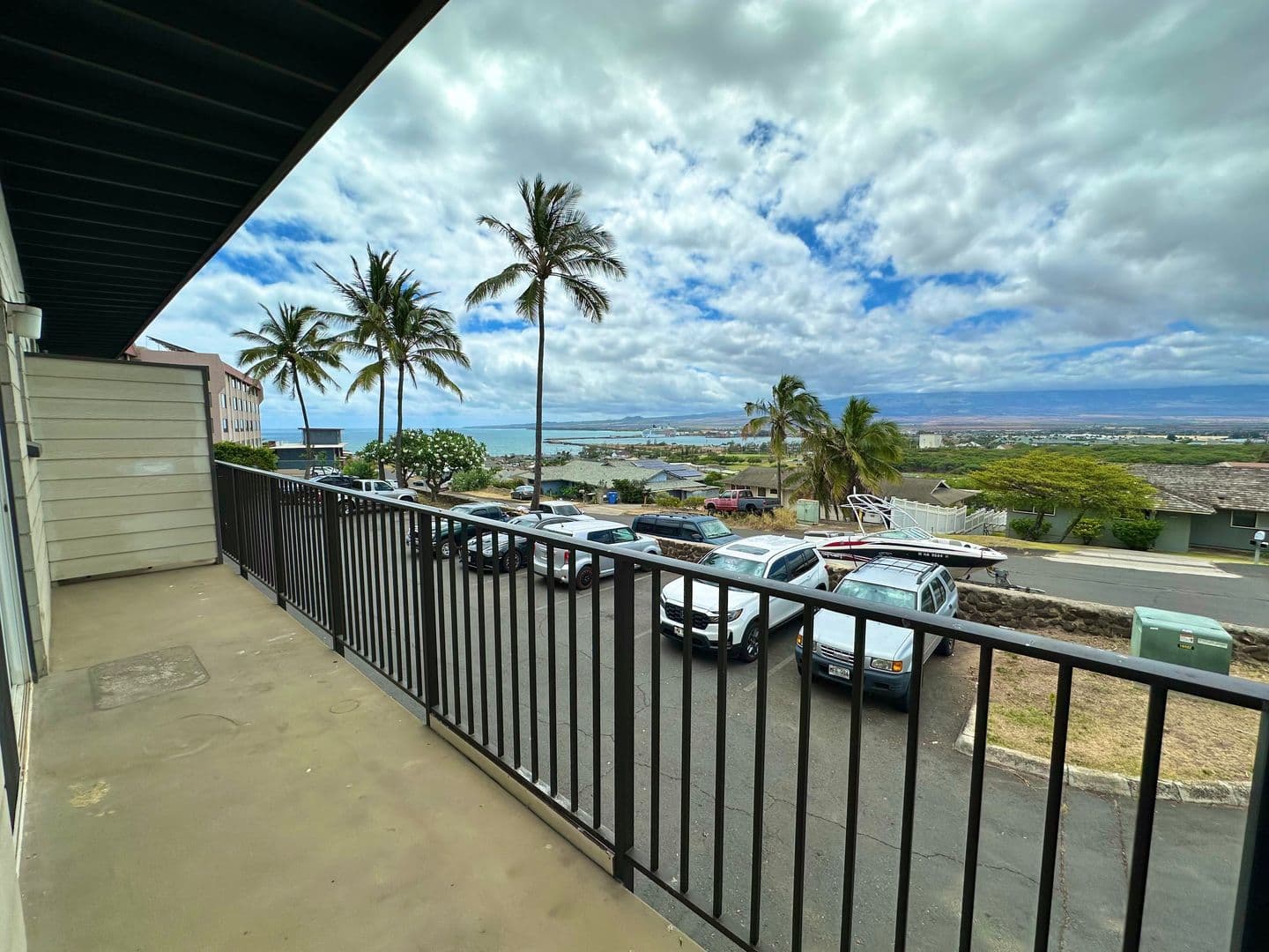 Wailuku Apartment: 471 Liholiho Street #7