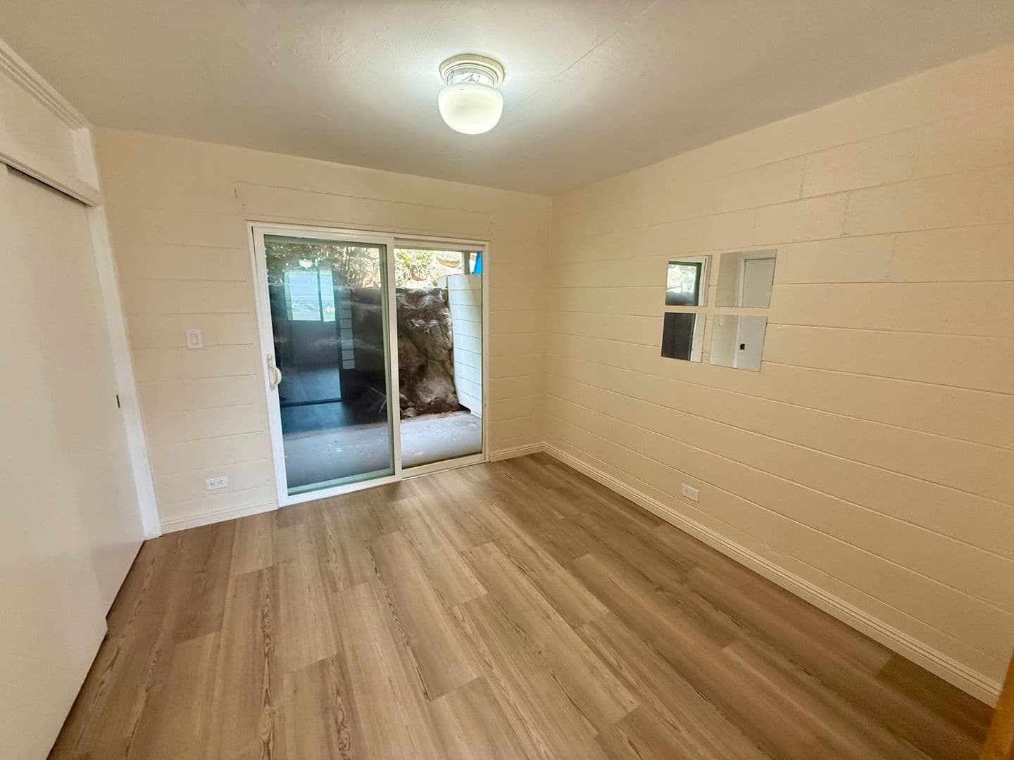 Wailuku Apartment: 471 Liholiho Street #4