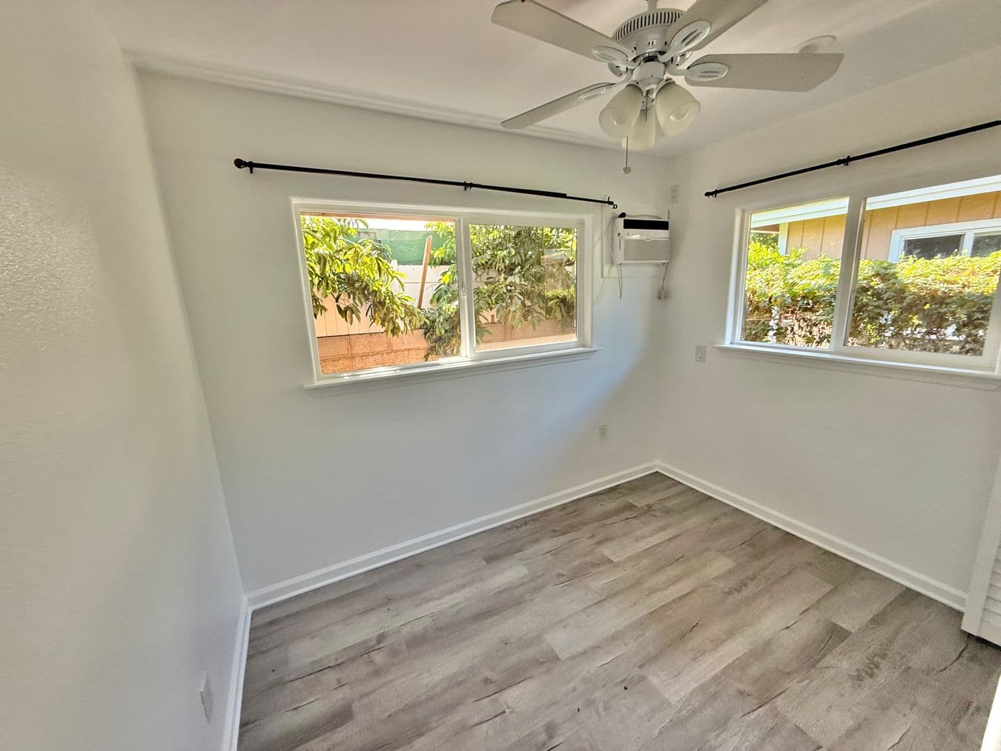 Kahului House: 330 S Puunene Ave - Cottage