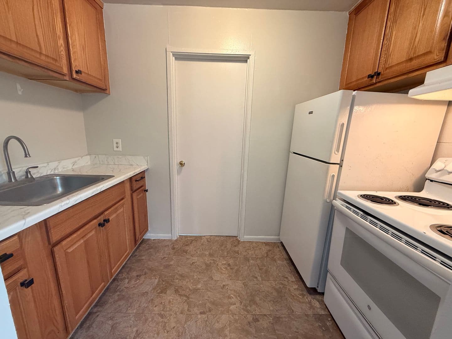Wailuku Apartment: 2170 Vineyard Street