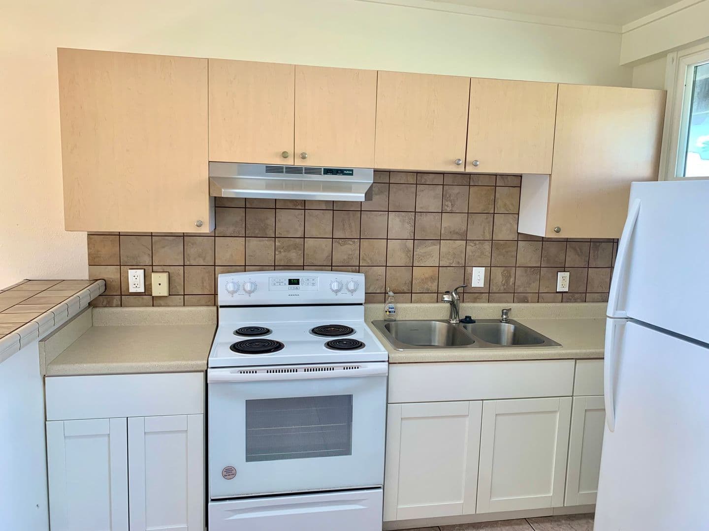 Wailuku Apartment: 471 Liholiho Street #221
