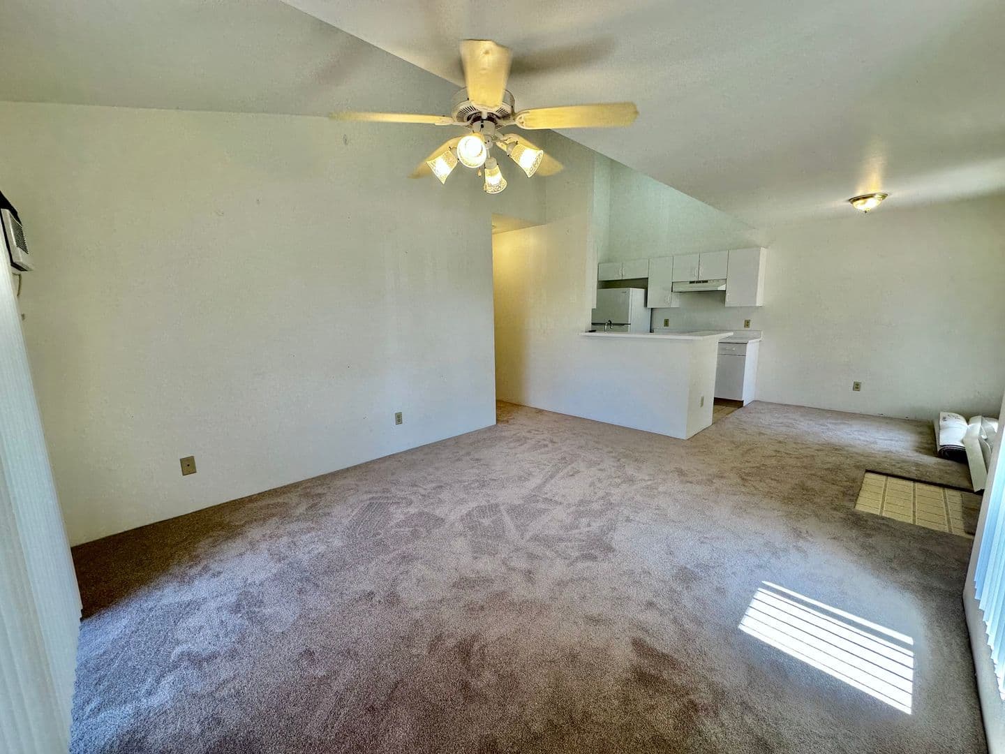 Wailuku Townhome: 11 Waipaa Lane #43-204