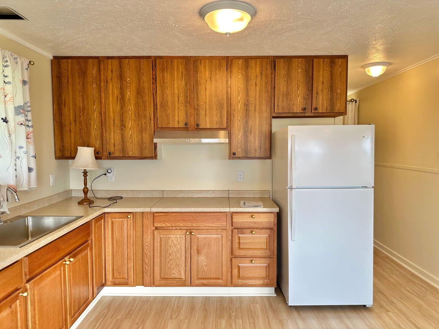 Wailuku House: 2533 Main St. - Attached Studio