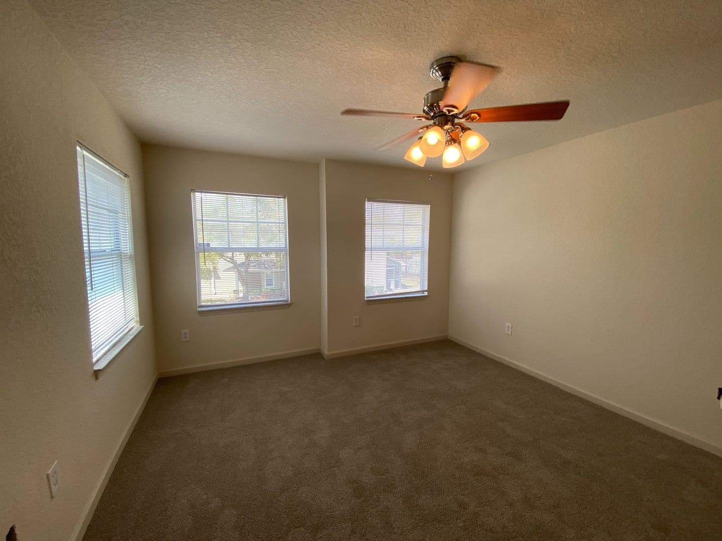 Jacksonville House: 8550 Argyle Business Loop