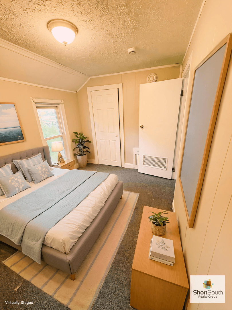 Grand Rapids Apartment: 223 Gelock Pl SW