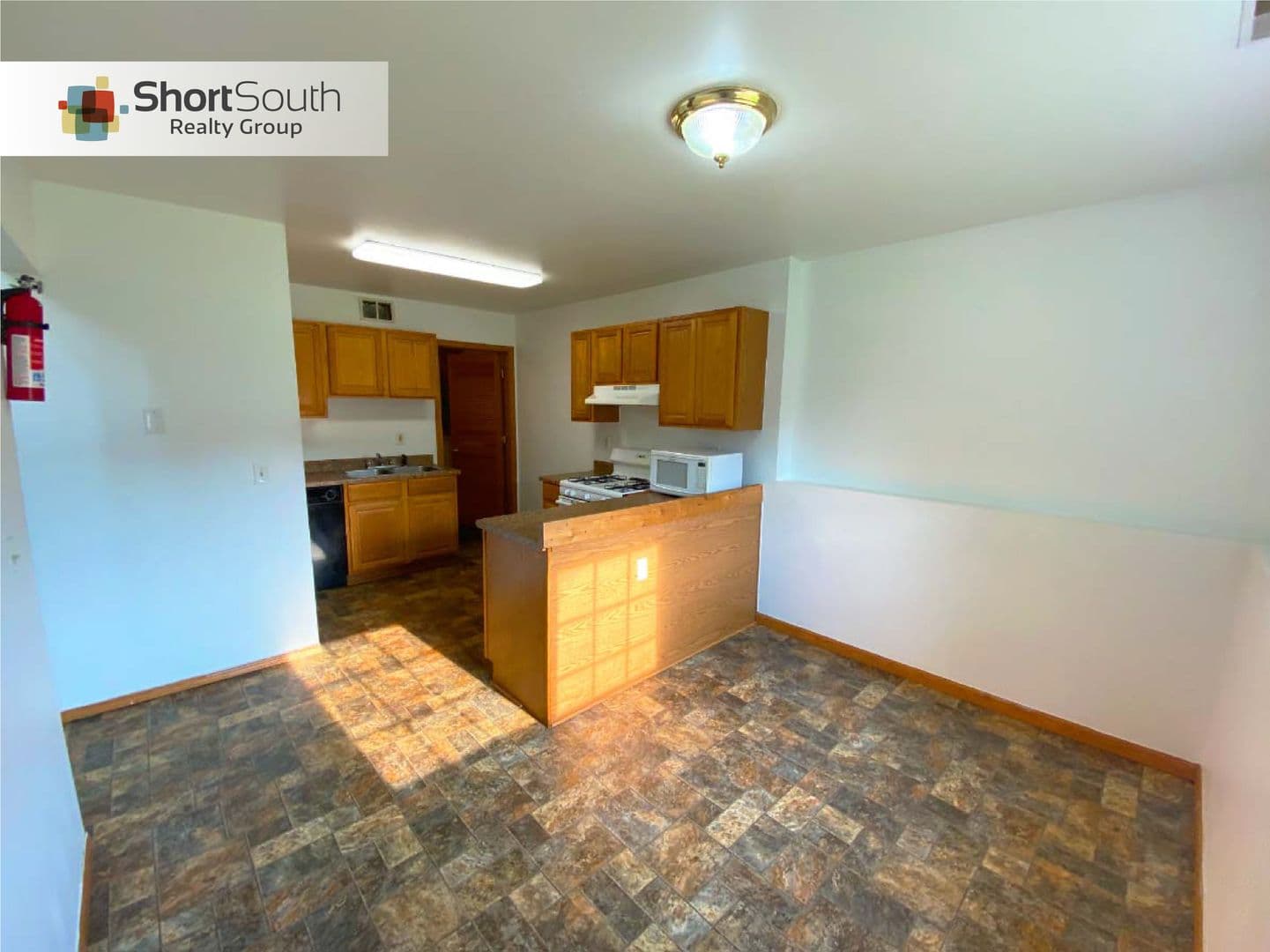 Kalamazoo House: 1246 Jack Pine Way