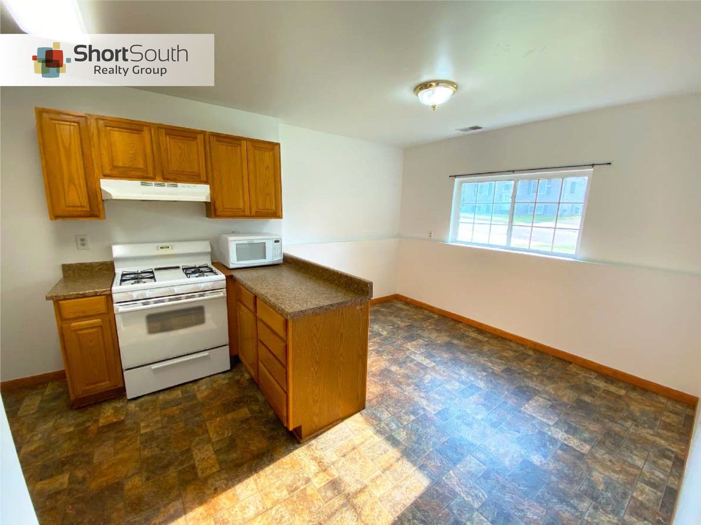 Kalamazoo House: 1246 Jack Pine Way