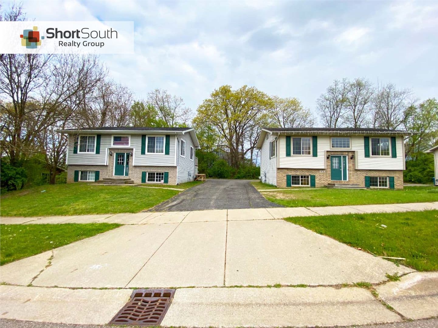 Kalamazoo House: 1246 Jack Pine Way