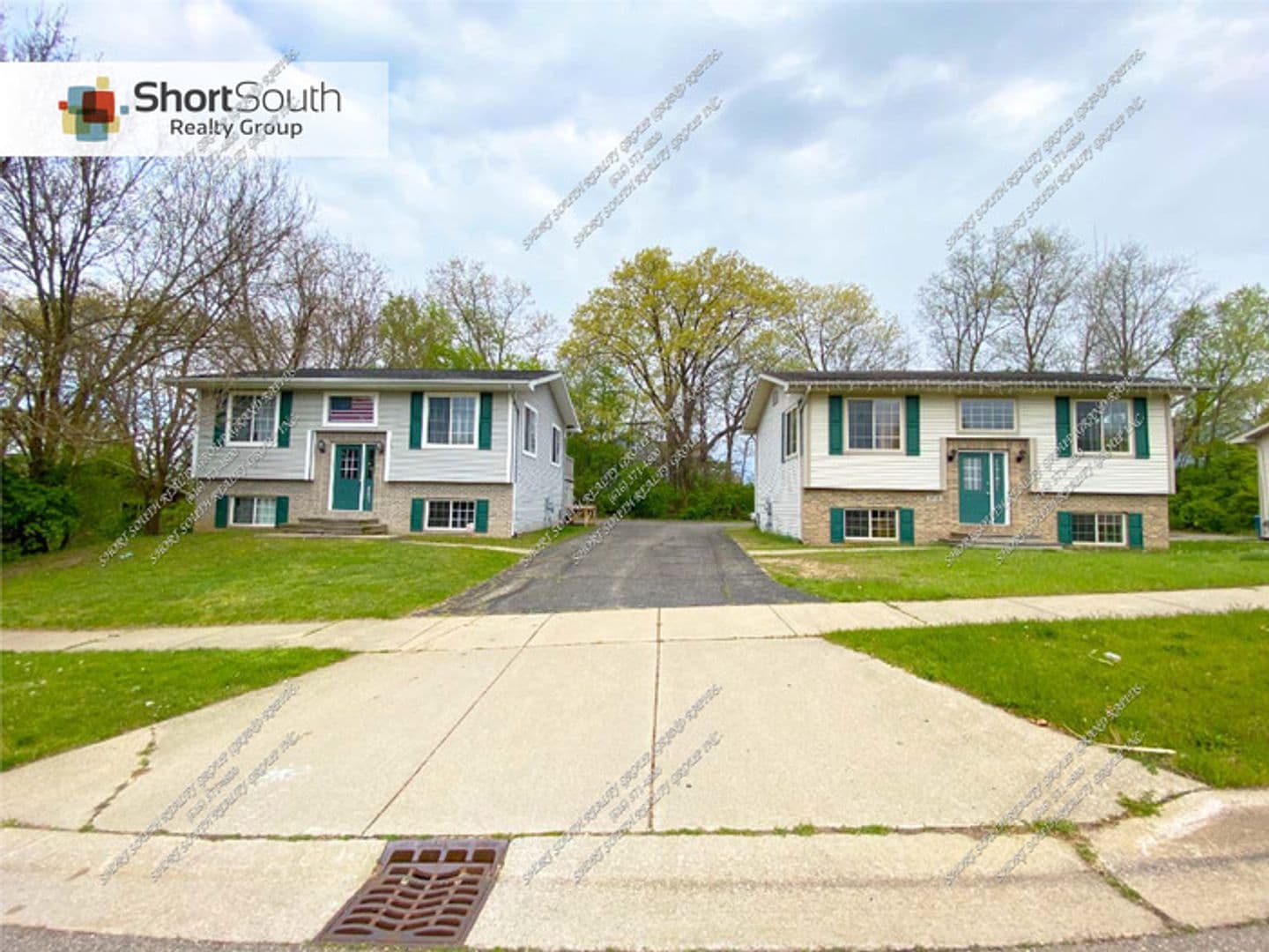 Kalamazoo House: 1236 Jack Pine Way