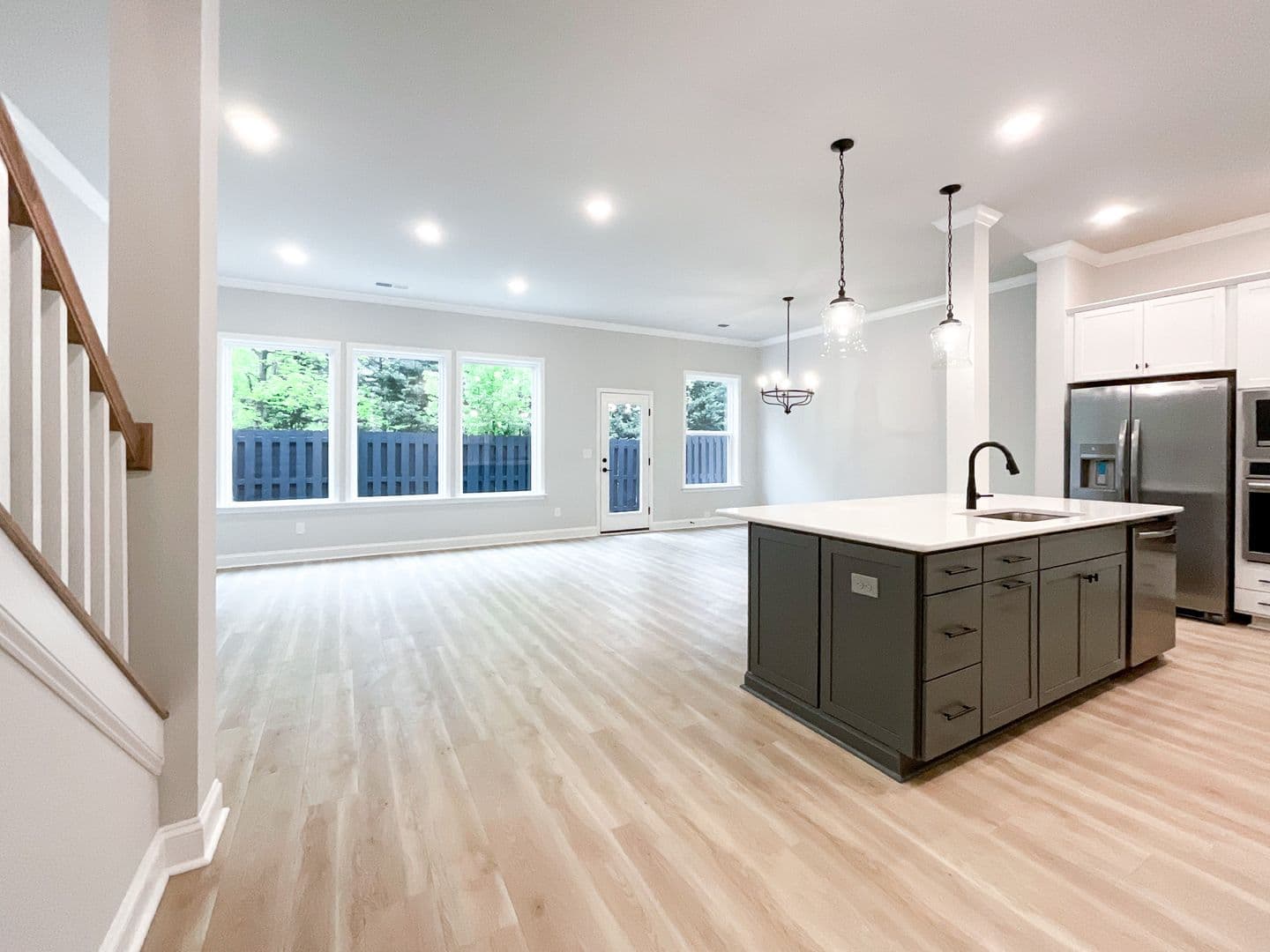 Cornelius Townhome: 8229 Houser St