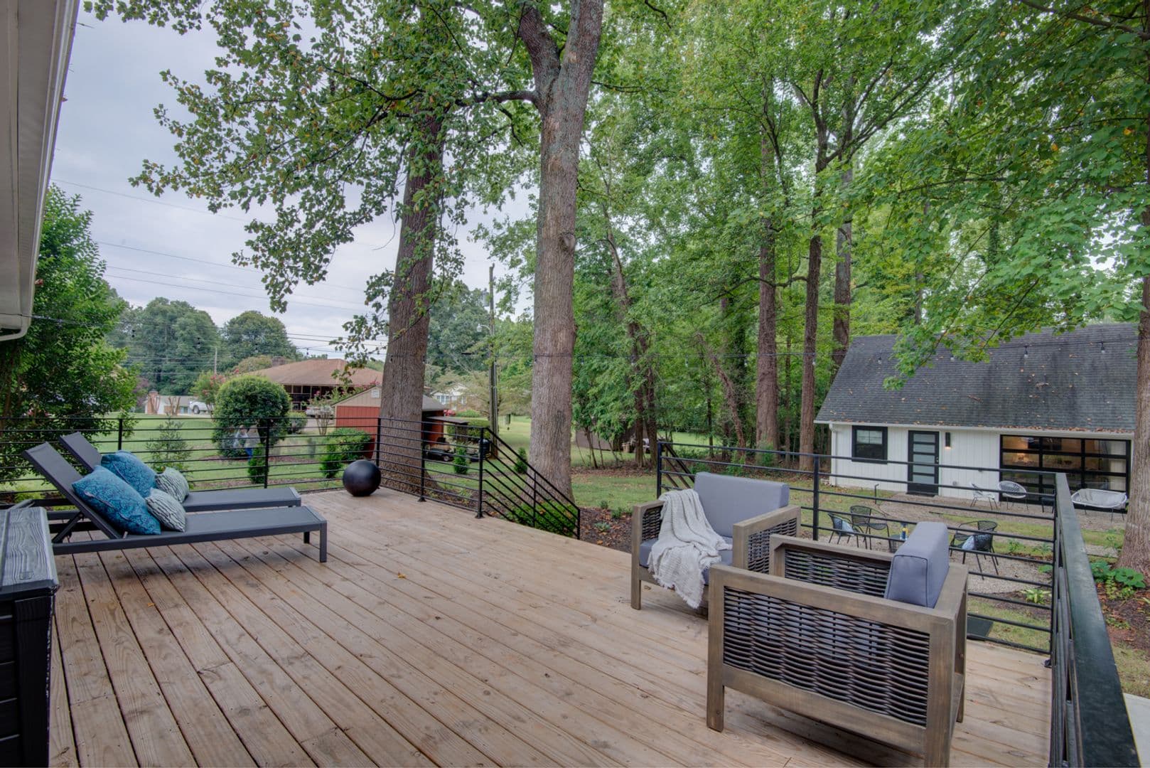 Charlotte House: 3945 Rockfern Rd