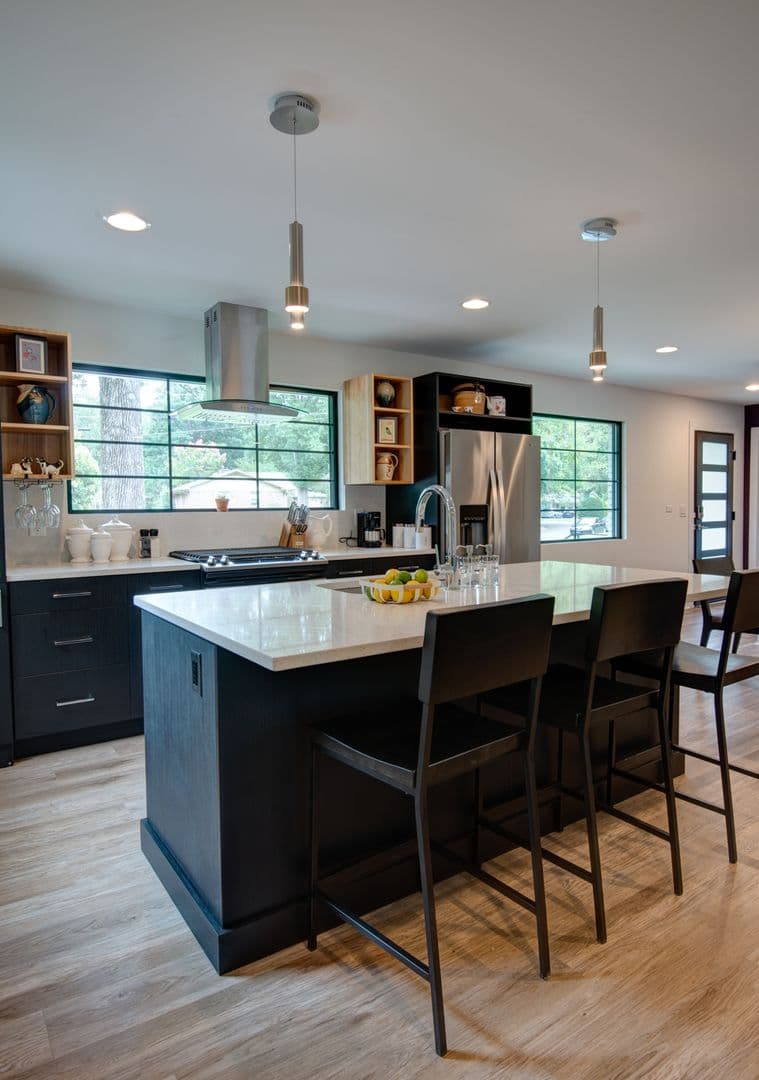 Charlotte House: 3945 Rockfern Rd