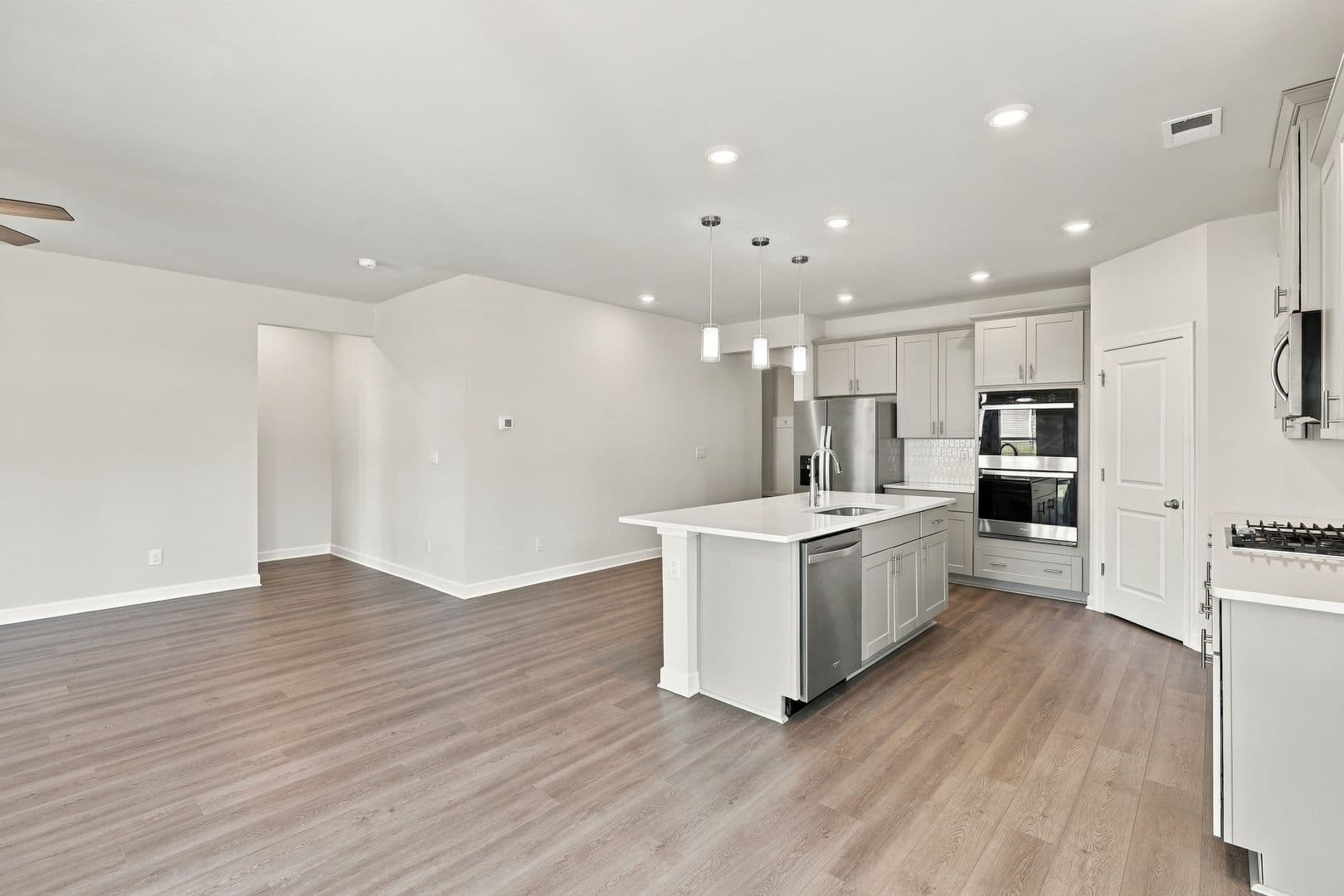 Charlotte House: 1003 Alicante Ave,