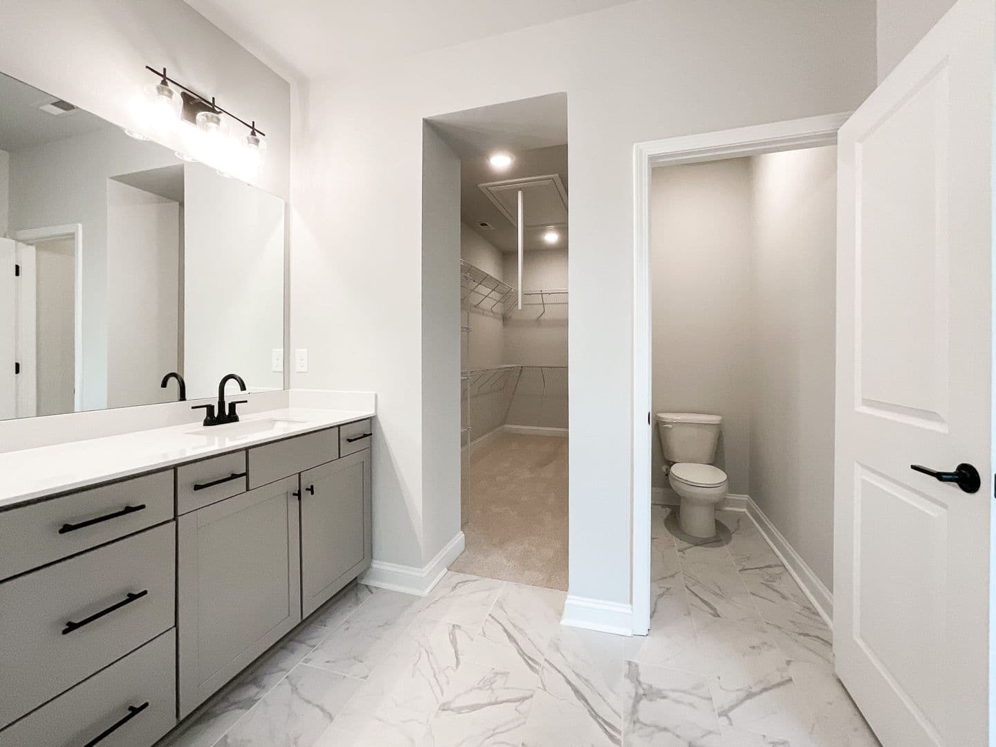 Cornelius Townhome: 8229 Houser St