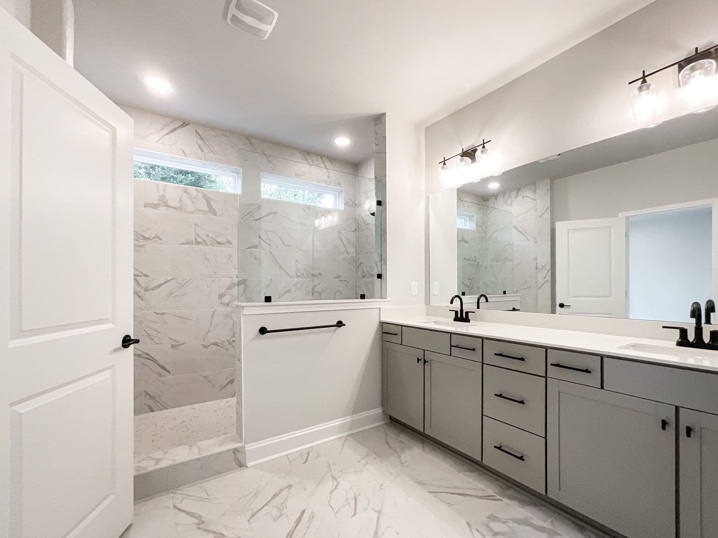 Cornelius Townhome: 8229 Houser St
