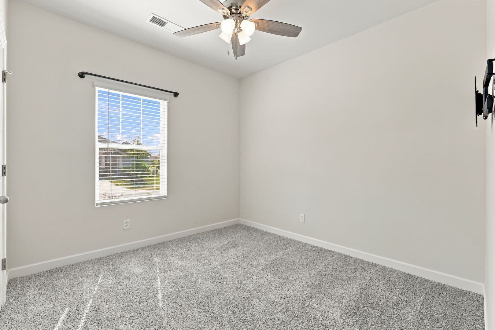 Charlotte House: 1003 Alicante Ave,