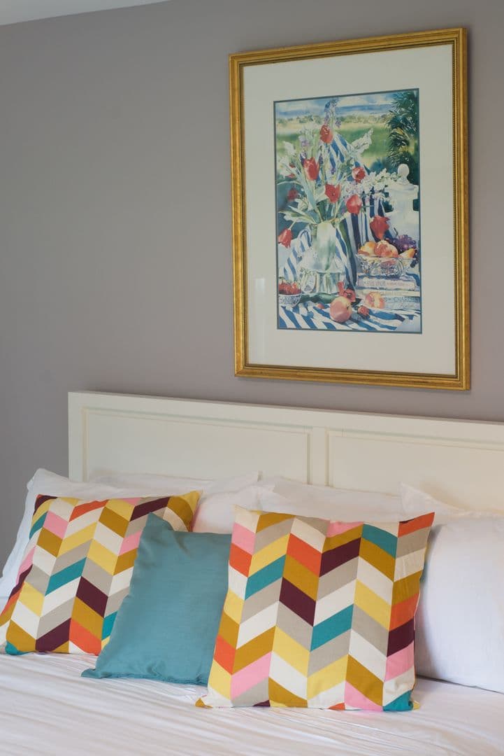 Charlotte House: 3945 Rockfern Rd