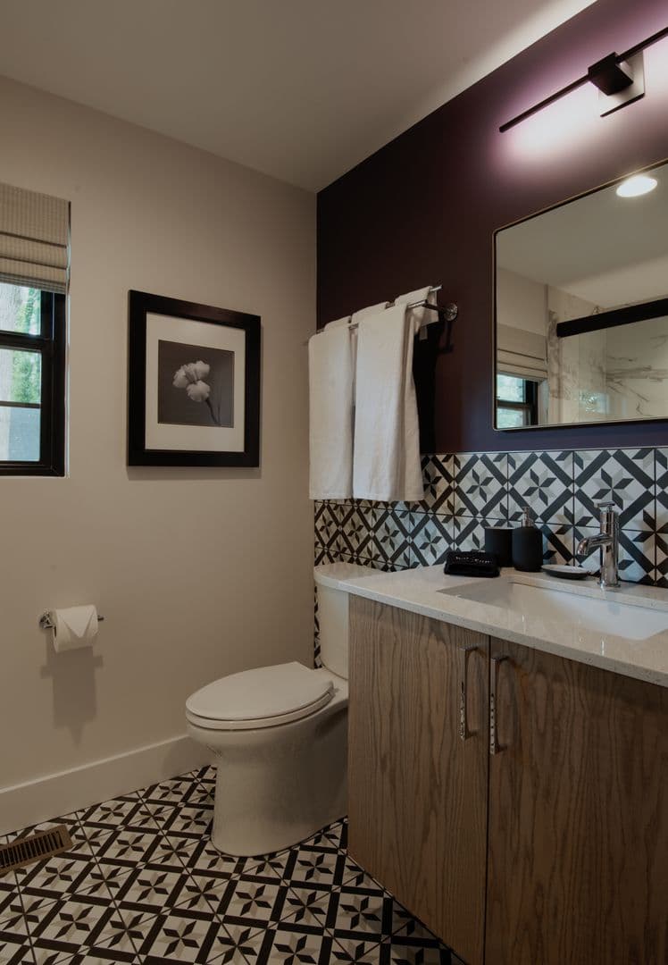 Charlotte House: 3945 Rockfern Rd