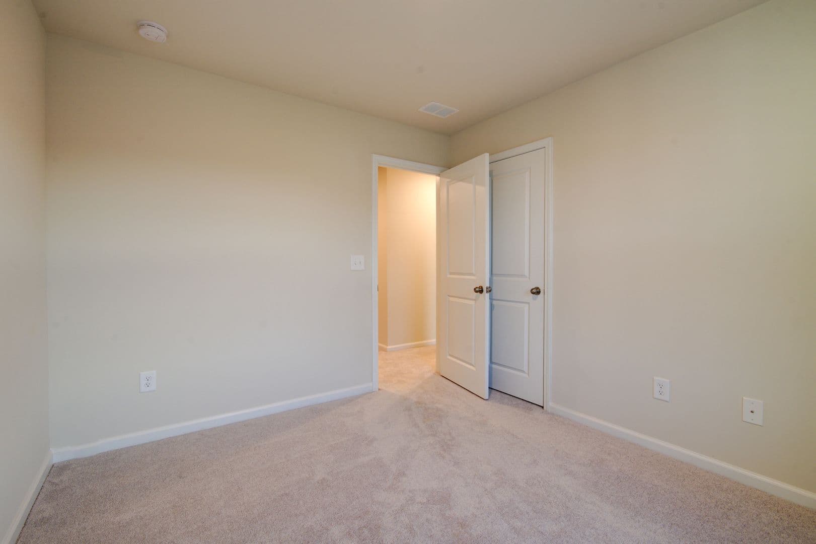 Charlotte Townhome: 14061 Castle Nook Dr Unit 70