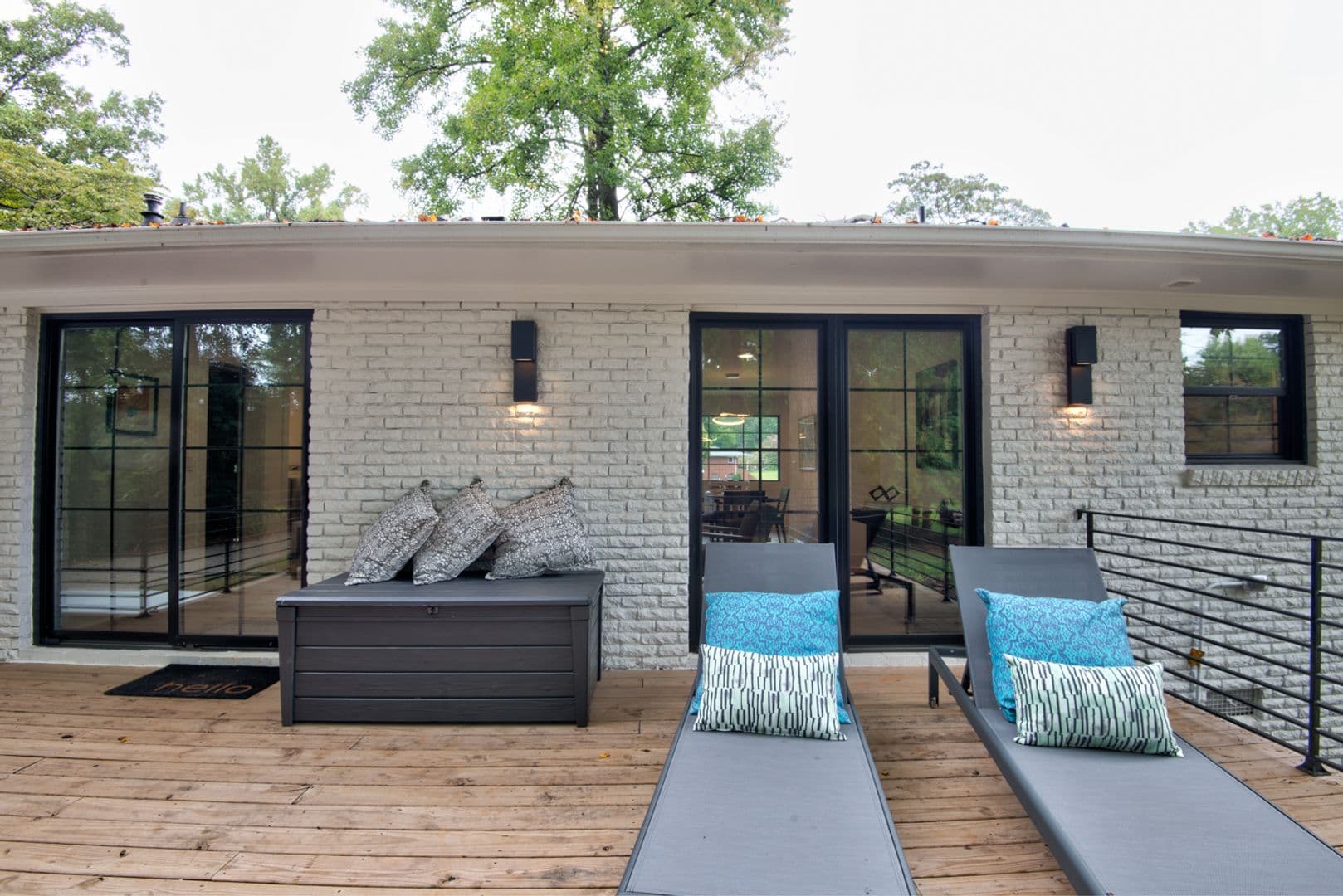 Charlotte House: 3945 Rockfern Rd