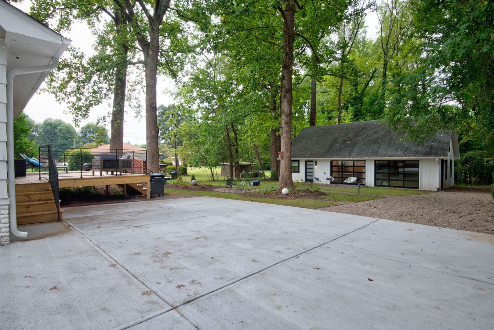 Charlotte House: 3945 Rockfern Rd