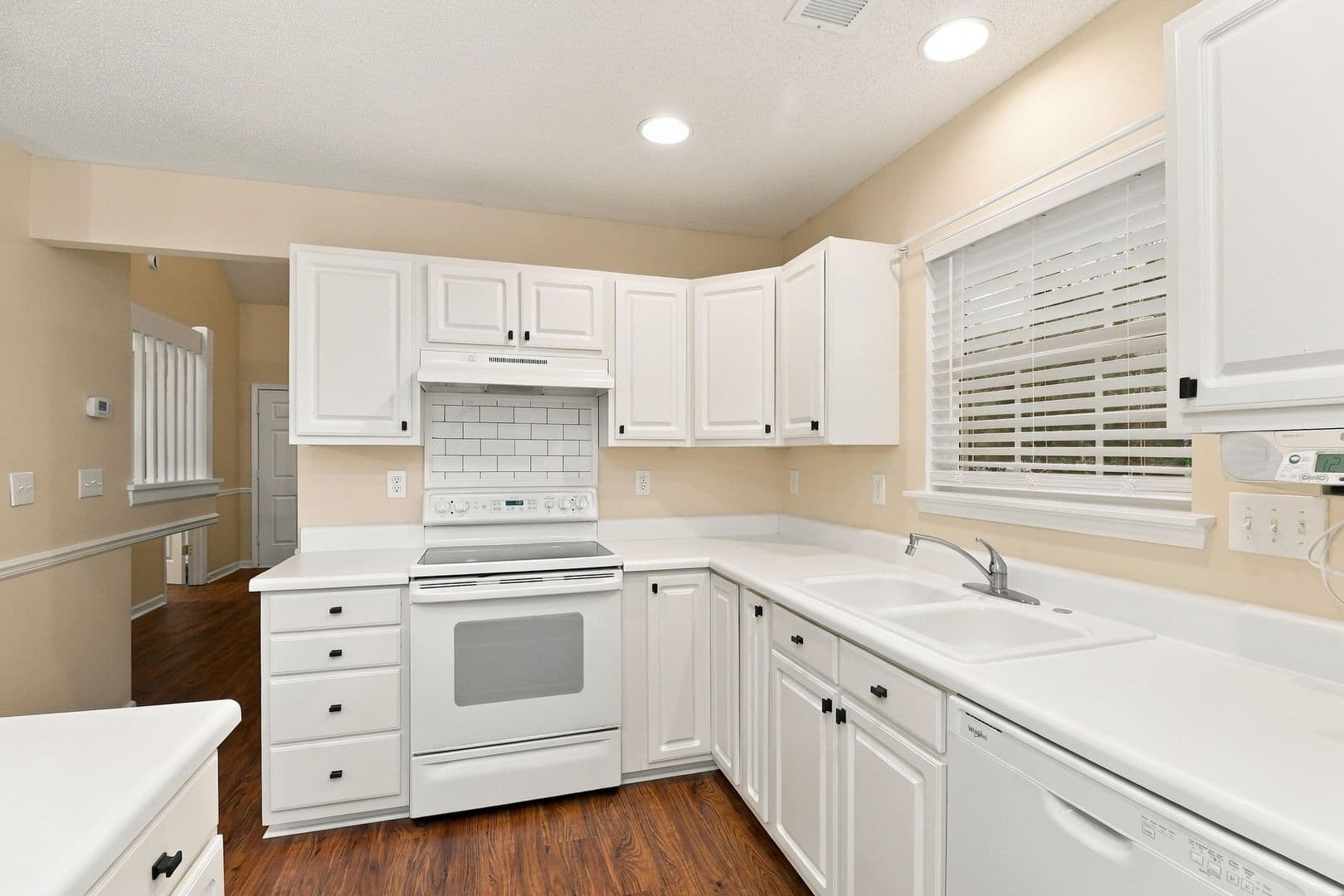 Charlotte Townhome: 15021 Deshler Ct.