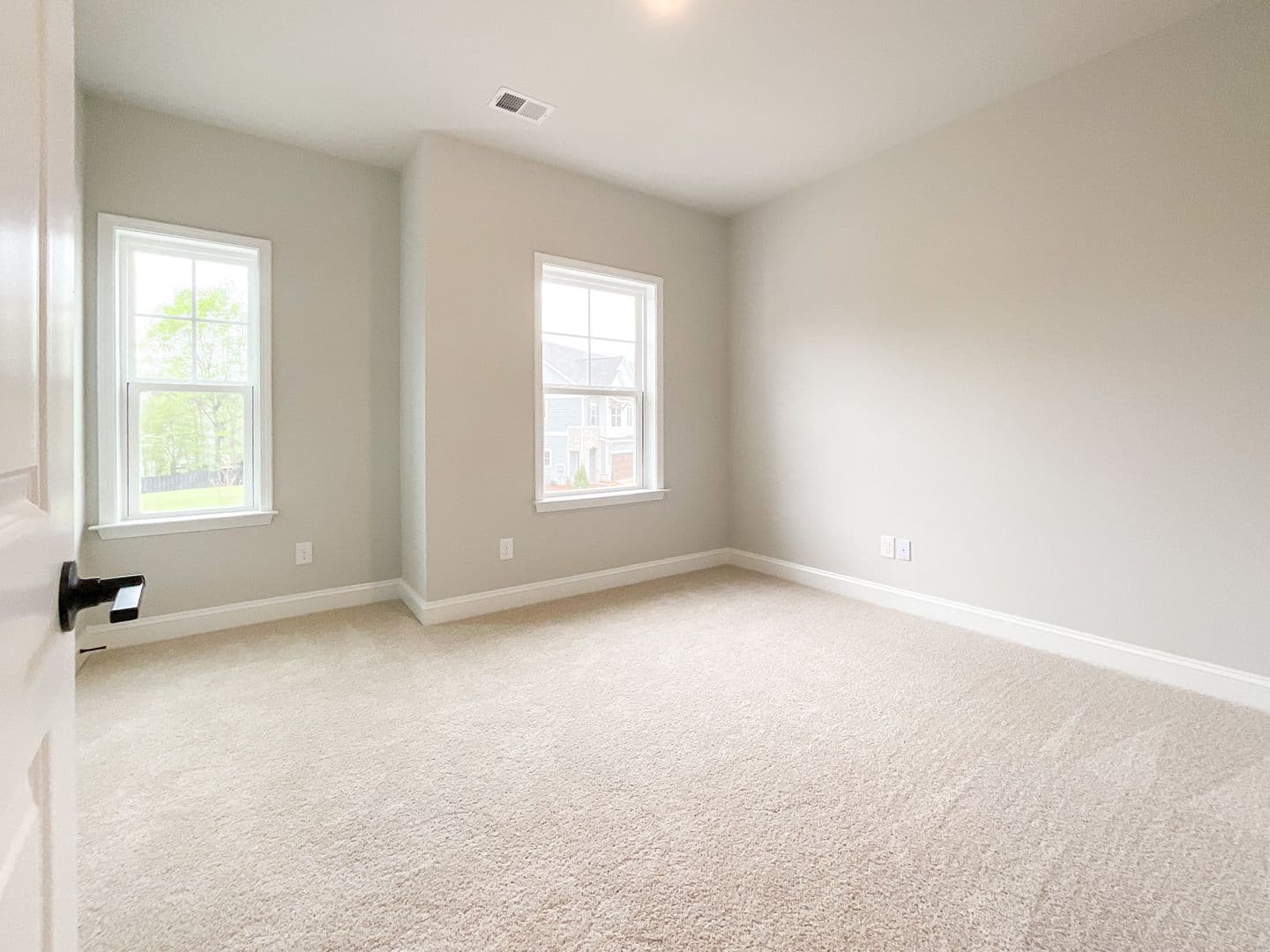 Cornelius Townhome: 8229 Houser St