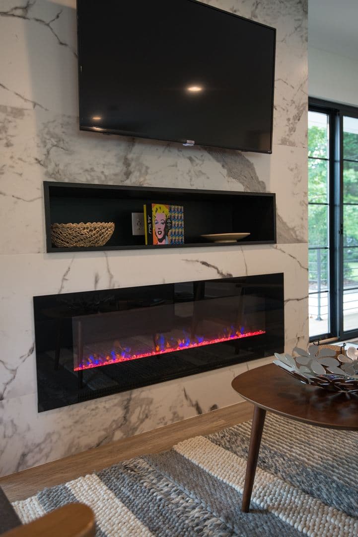 Charlotte House: 3945 Rockfern Rd
