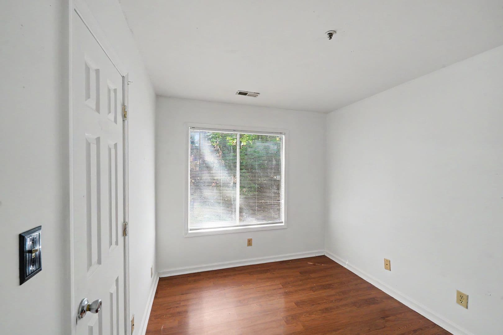 Charlotte Condo: 9535 University Terrace Dr APT B,