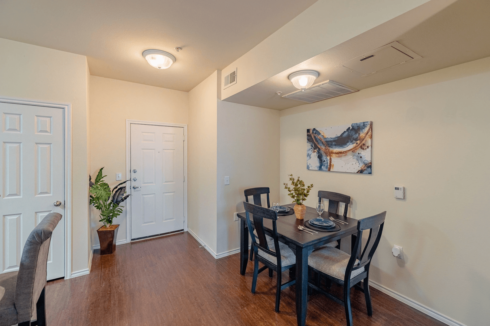 Fort Worth Apartment: 6850 Granbury Road